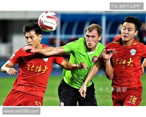 北体大迎战苏州东吴争夺中甲联赛关键三分全力以赴展现球队实力 北体大迎战苏州东吴争夺中甲联赛关键三分全力以赴展现球队实力